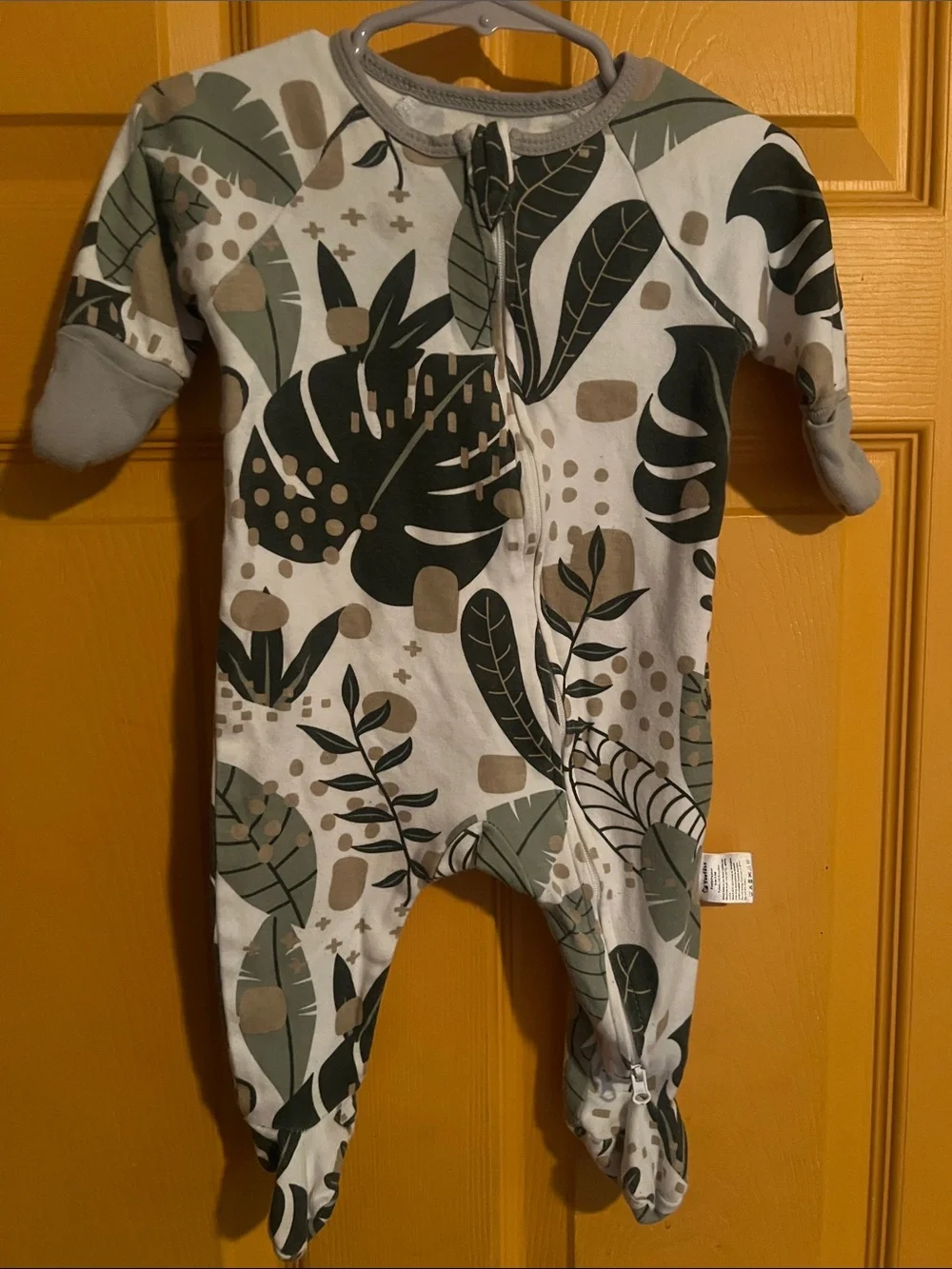 3-6 MONTH YOOFOSS ZIPPER FOOTIE ONE-PIECE ONESIE SLEEPER LEAF PRINT